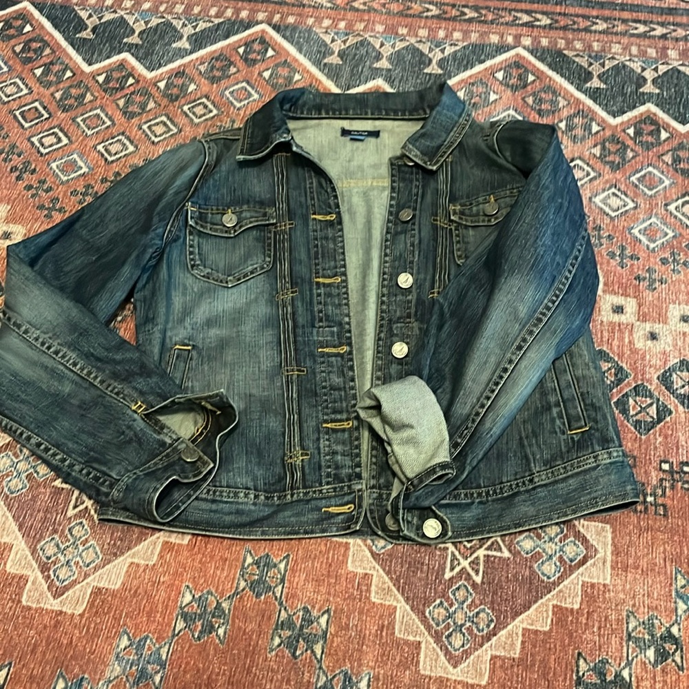 Nautica Jean Jacket Size Medium